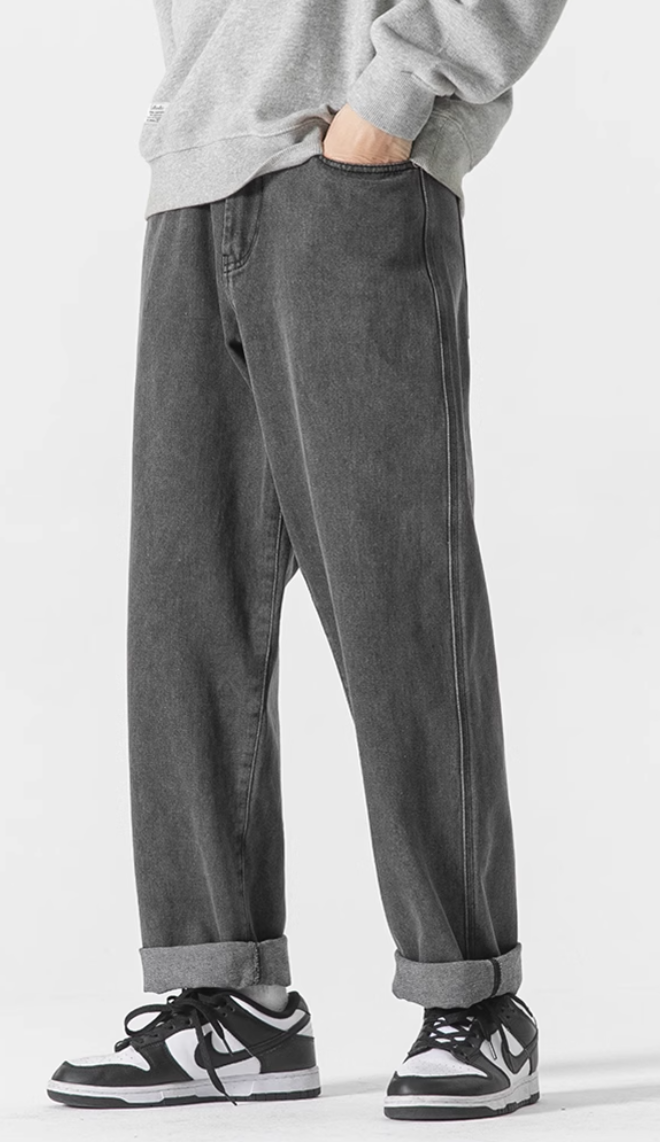 Basic Jeans